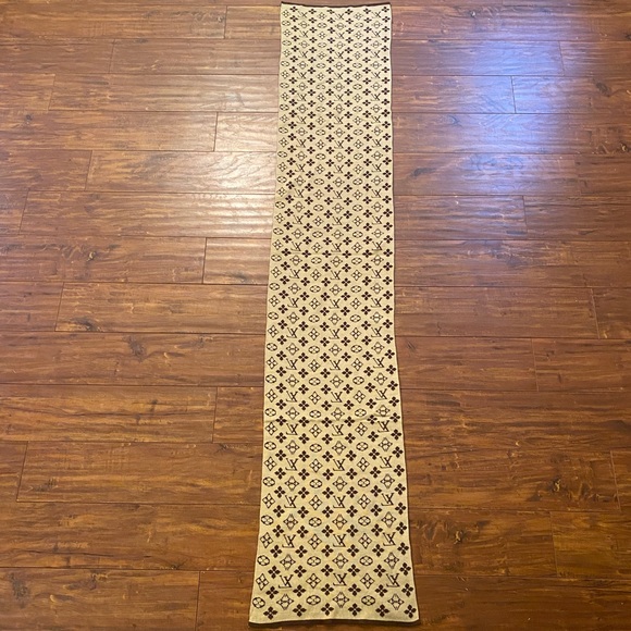 VTG Louis Vuitton Monogram Wool Scarf - Picture 3 of 9